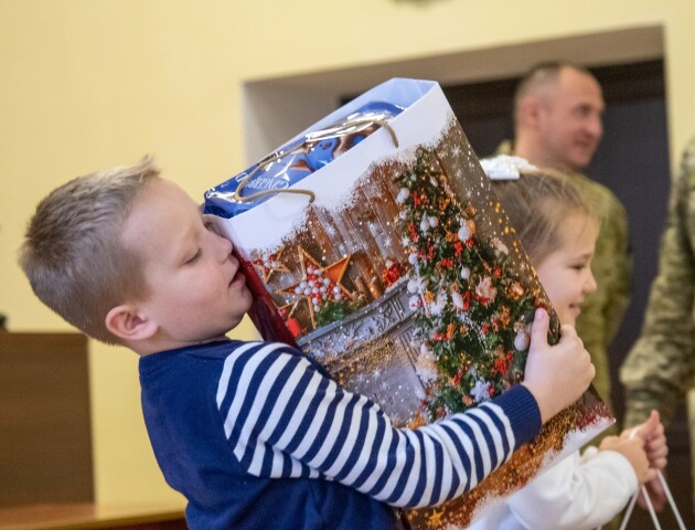 На Волині дітей прикордонників привітали з Новим роком. ФОТО