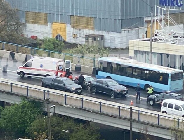 У Луцьку зіткнулися два авто: постраждала жінка