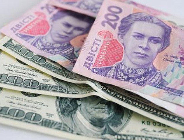 Курс валют на 1 серпня: гривня продовжує падіння