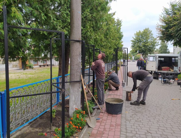 У місті на Волині облаштовують Алею Слави загиблих Героїв. ФОТО