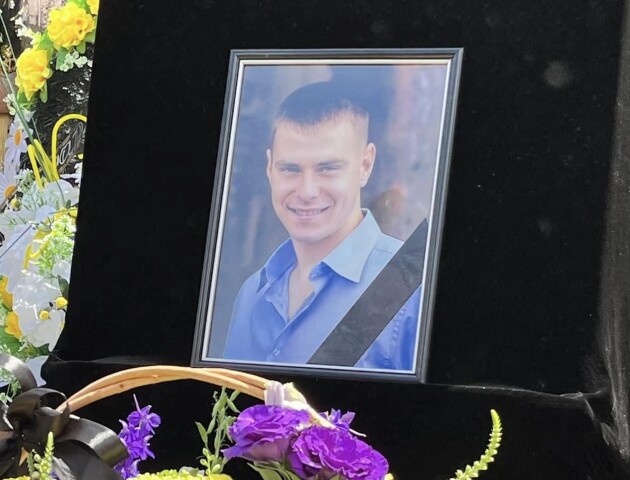 На Волині попрощалися з загиблим військовим Петром Богданом