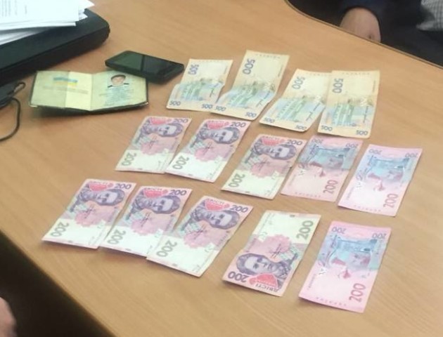 Судитимуть волинянина, який хотів дати хабар прокурору