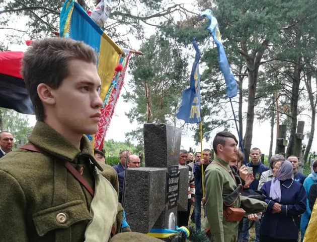 На Волині освятили пам’ятник хорунжого армії УНР. ФОТО