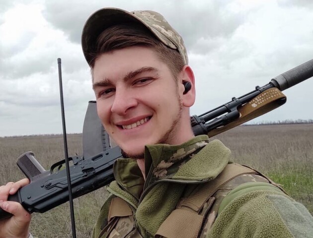 «Мріяв подорожувати і народити сина, але мрію вбила війна», - спогади про загиблого Героя з Волині