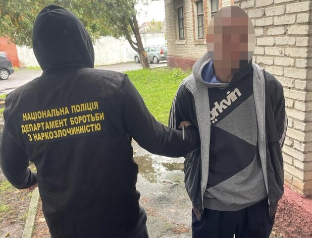 Збував 60 доз щомісячно: на Волині викрили наркоторговця