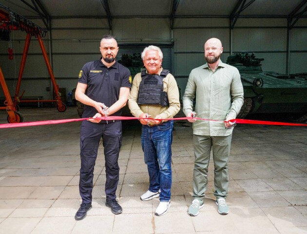 В Україні запрацював спільний з Rheinmetall цех з ремонту і виробництва бронетехніки