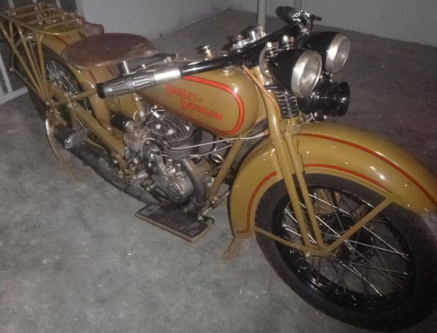 На Волині зареєстрували три раритетні мотоцикли Harley-Davidson. ФОТО