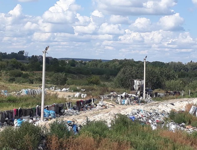 Під Луцьком організували підпільний бізнес на смітті, – Олена Твердохліб