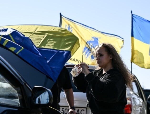 У Луцьку кличуть на автопробіг на підтримку військовополонених