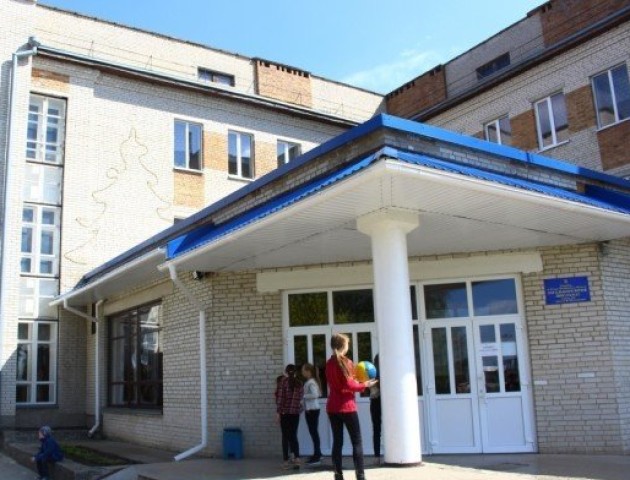 У громаді під Луцьком не проти «скинутись» на добудову 13 школи