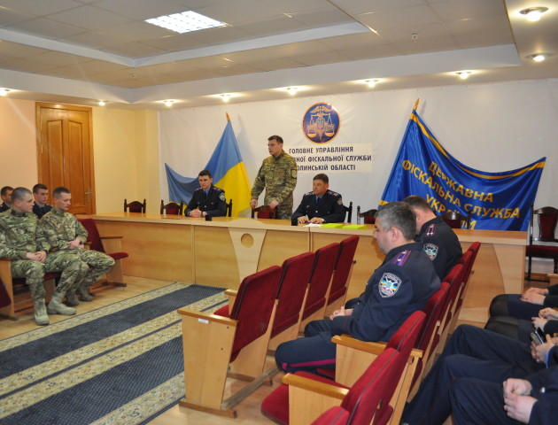 Двоє офіцерів податкової міліції Волині повернулися після успішної служби в спецпідрозділі «Фантом»