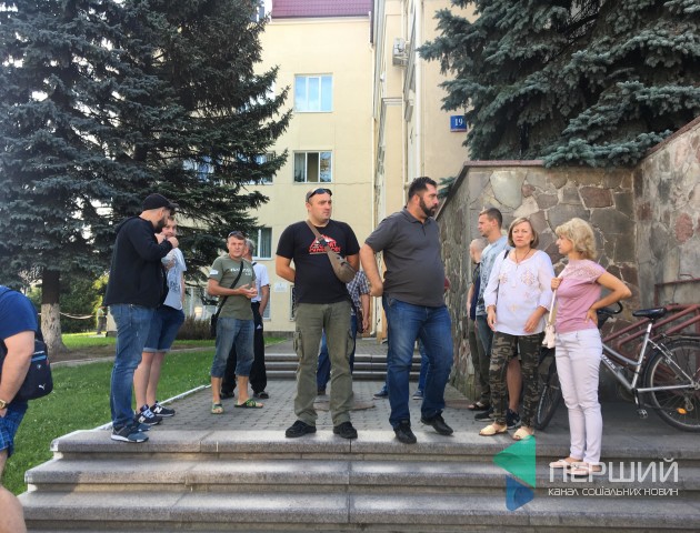 «Це, як мінімум, не порядно», - страйкарі про добудову 27 школи у Луцьку