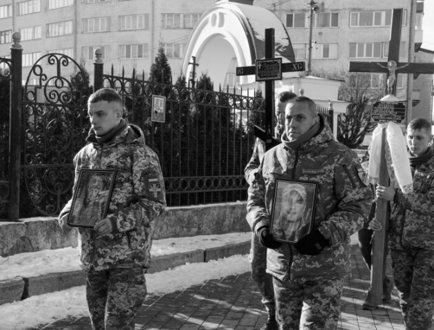 У Луцьку провели в останню дорогу Героїв Олександра Ференца та Віктора Іваницького. ФОТО