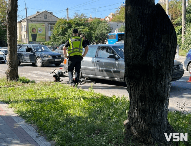 У Луцьку сталася ДТП за участі велосипедиста і двох авто