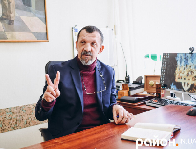 В екоінспекції Волині перевіряють, хто влаштував гулянку на офісі. ДОКУМЕНТ