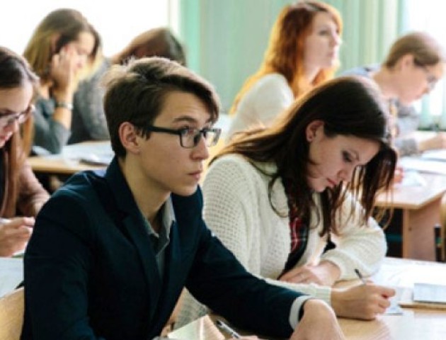 Луцьких старшокласників запрошують на Школу молодого політика