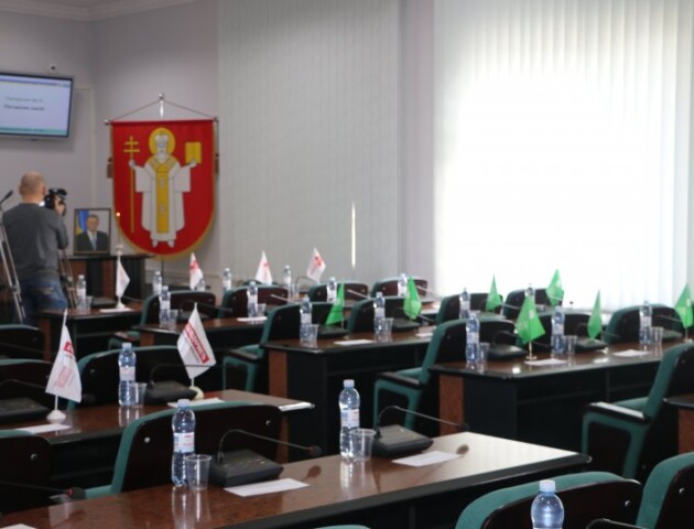 У Луцьку профспілкам заборонили будувати торгово-офісний центр