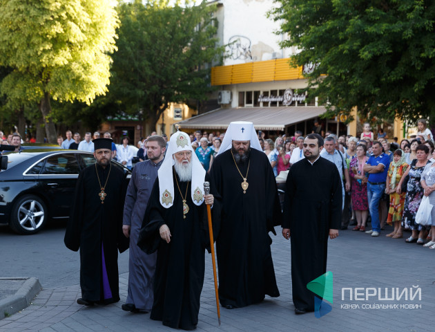 Вечірнє богослужіння Патріарха Філарета у Луцьку. ФОТОРЕПОРТАЖ