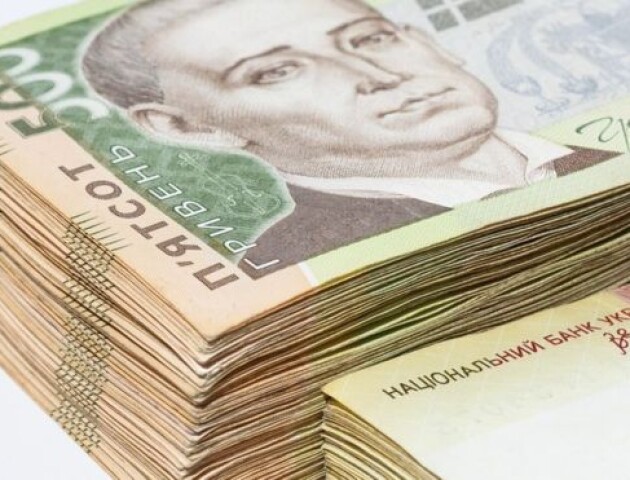 У Кабміні пояснили, чому гривня зміцнюється, а ціни не падають