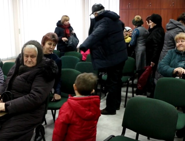 У Луцьку привітали з Різдвом родини загиблих Героїв. ВІДЕО