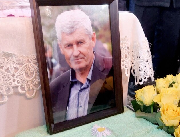 На Волині попрощалися з трагічно загиблим головою Дубечненської громади. ФОТО