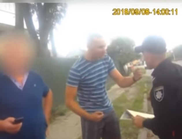 «Їдь на АТО і там ї*и людей!», - у Ковелі порушники ПДР обматюкали поліцейських