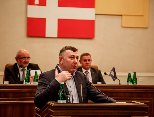 «Я не знаю, чи є зараз в обласній раді опозиція», - Володимир Бондар