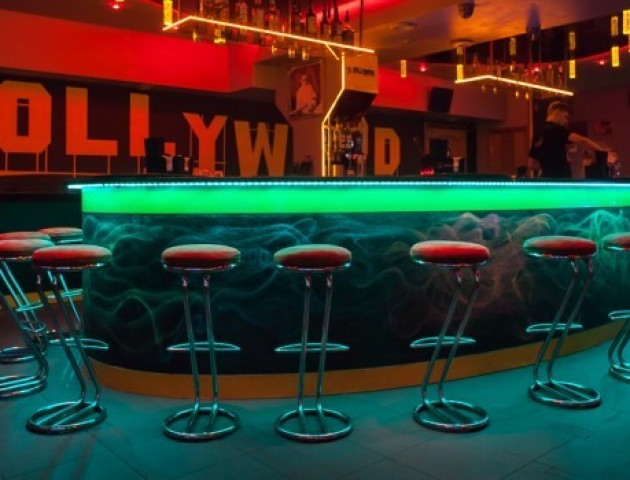 Луцький клуб «HOLLYWOOD» показав «закулісся»