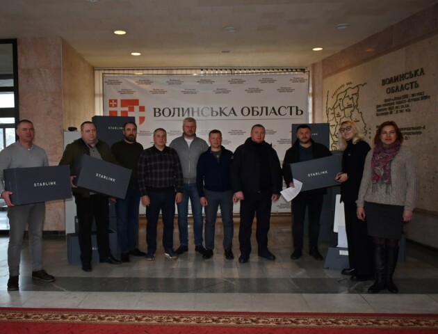 Громади Волині отримали 35 систем супутникового зв’язку «Starlink»