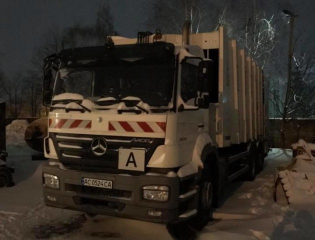 Луцька міська рада закупила нові сміттєвози