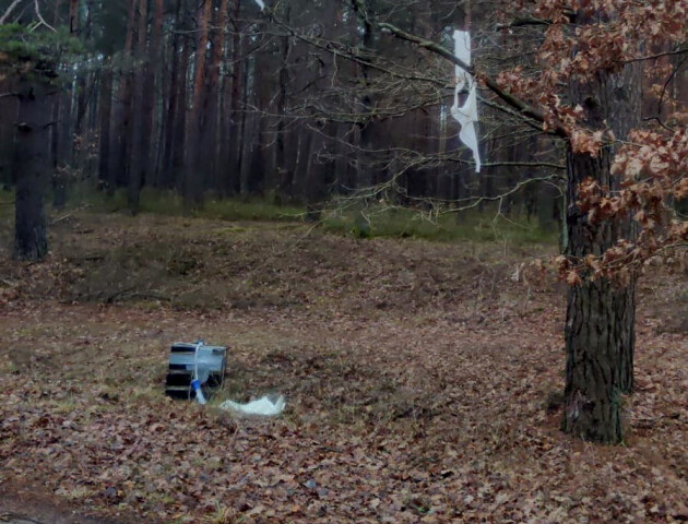 На Волині знайшли повітряну кулю з білоруськими цигарками