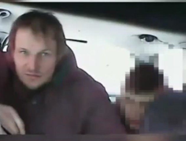 У Луцьку затримали чоловіка, який чіплявся до підлітка. ОНОВЛЕНО