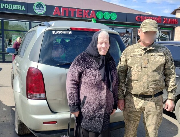 У пам'ять про Героя: родина загиблого воїна з Волині купила авто для ЗСУ