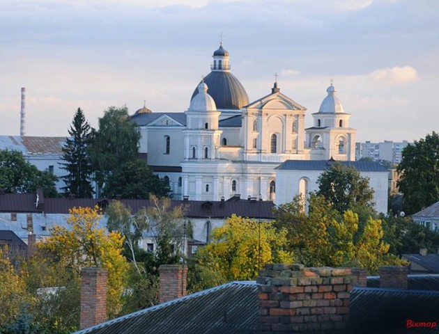 Осінній Луцьк з іншого ракурсу. ФОТО