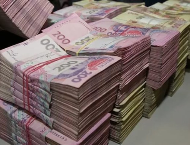 Луцьку не вистачає 30 млн гривень на підняття зарплати освітянам