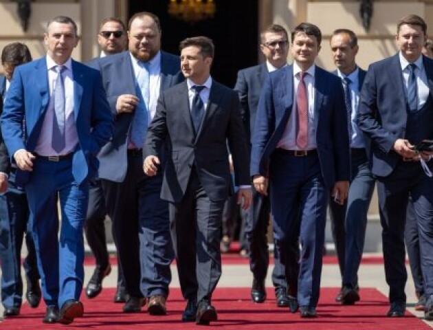 Партія Зеленського може сама сформувати більшість у парламенті