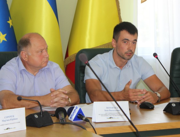 Луцьким підприємцям розповіли про безконтактні «фішки» ПриватБанку