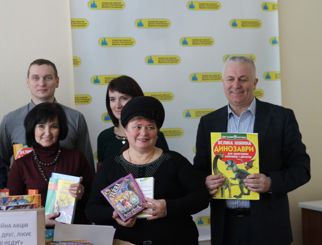 В обласній дитячій лікарні започаткована бібліотека