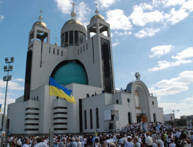 УГКЦ святкуватиме Різдво у 2023 році 25 грудня. Синод погодив календарну реформу