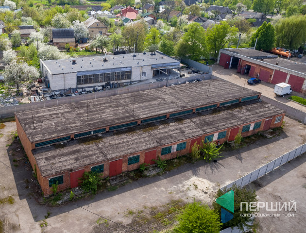 У Луцьку продаються просторі складські приміщення. ФОТО