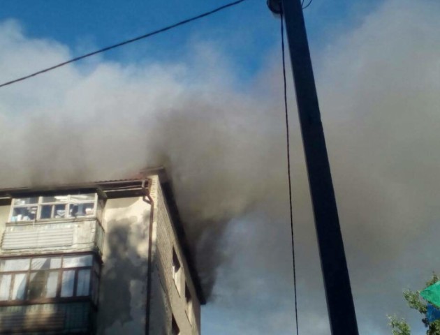 На ремонт будинку, в якому горів дах, виділять гроші з бюджету Луцька