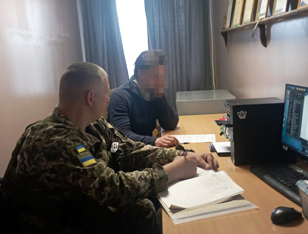 Йшли пішака за кордон: на Волині зловили двох утікачів