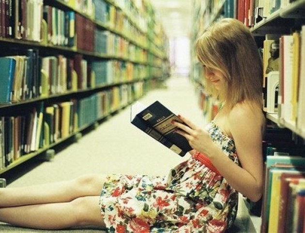 Половина українців не прочитала за рік жодної книги - опитування