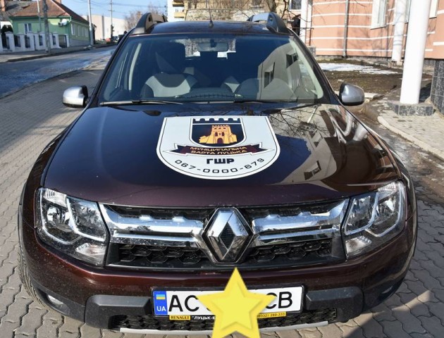 «Група швидкого реагування» отримала новенький Renault Duster