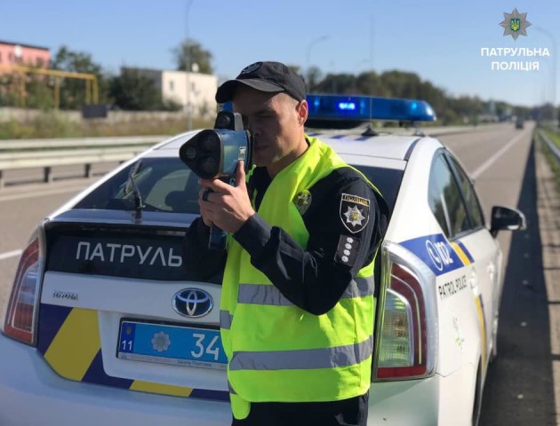 Відзавтра водіїв обіцяють штрафувати за перевищення швидкості