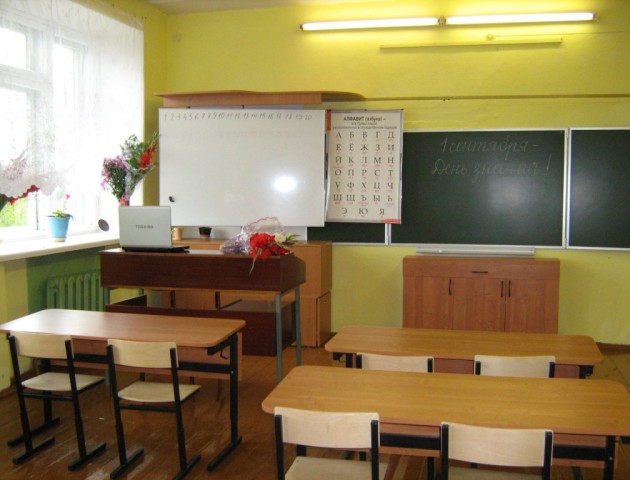 На Волині школи закуплять нові меблі