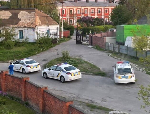П'яний лучанин стріляв у чоловіка біля замку: подробиці інциденту