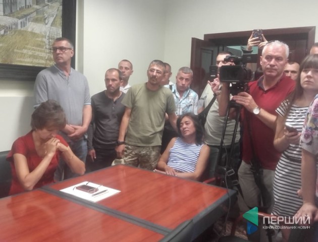 У Луцькраді переглянули питання щодо грошей на житло атовцю. ВІДЕО
