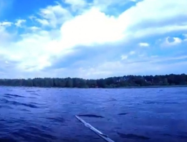 «Вогняний» підводний світ відзняли на Волині. ВІДЕО