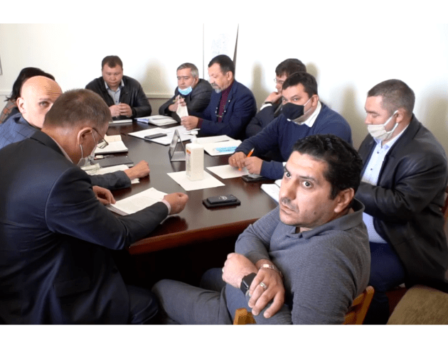 «Ізвінітє». У Волинській ОДА не стали проводити нараду про обміління Світязя, бо прийшли журналісти
